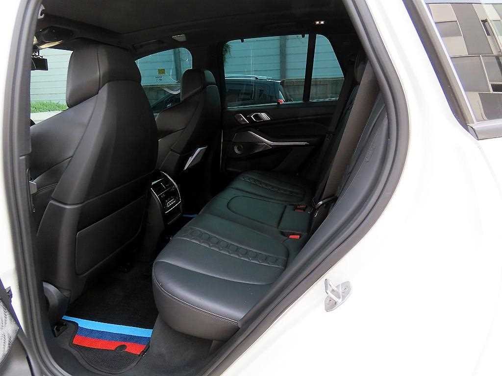 BMW X5M X5M (F95) 4.4 이미지 6