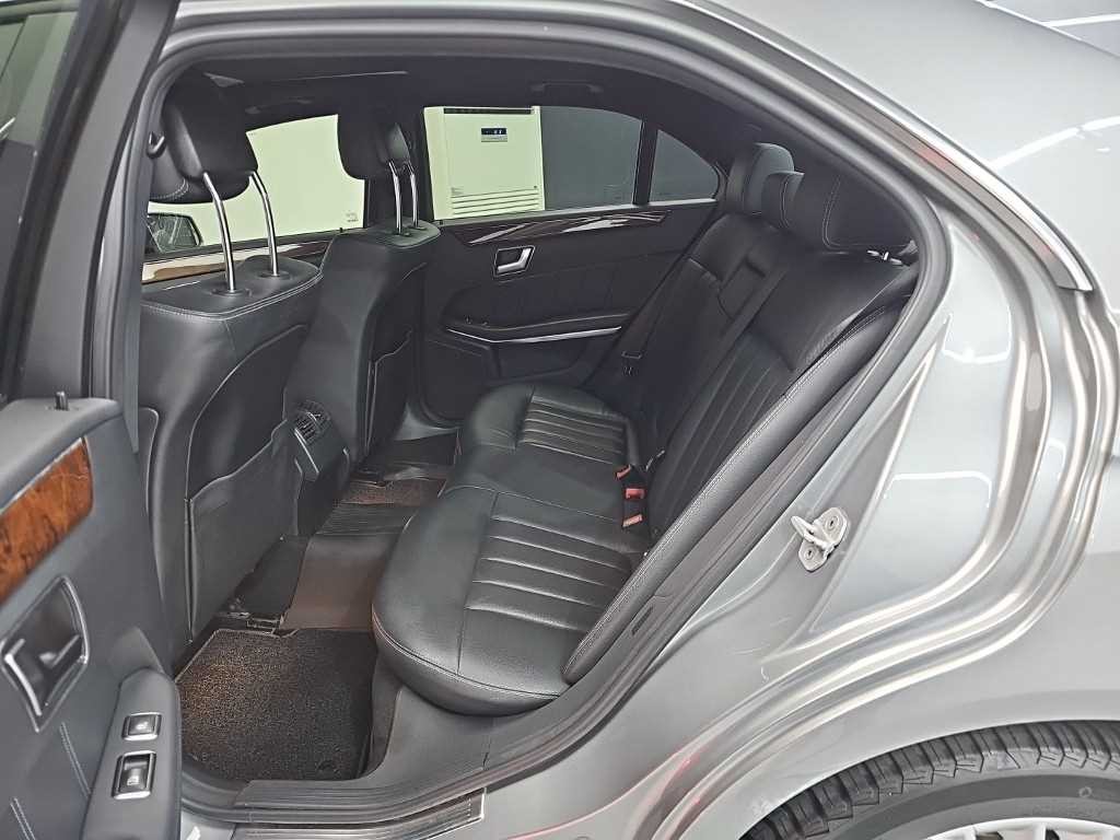 벤츠 E 클래스 E-클래스 W212 E300 아방가르드 이미지 12