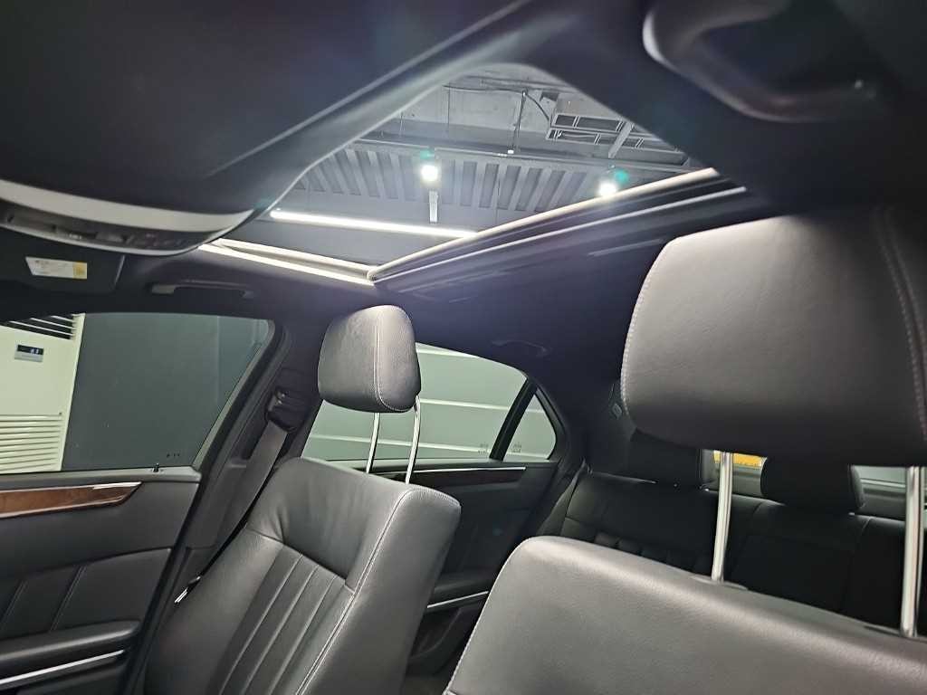벤츠 E 클래스 E-클래스 W212 E300 아방가르드 이미지 14
