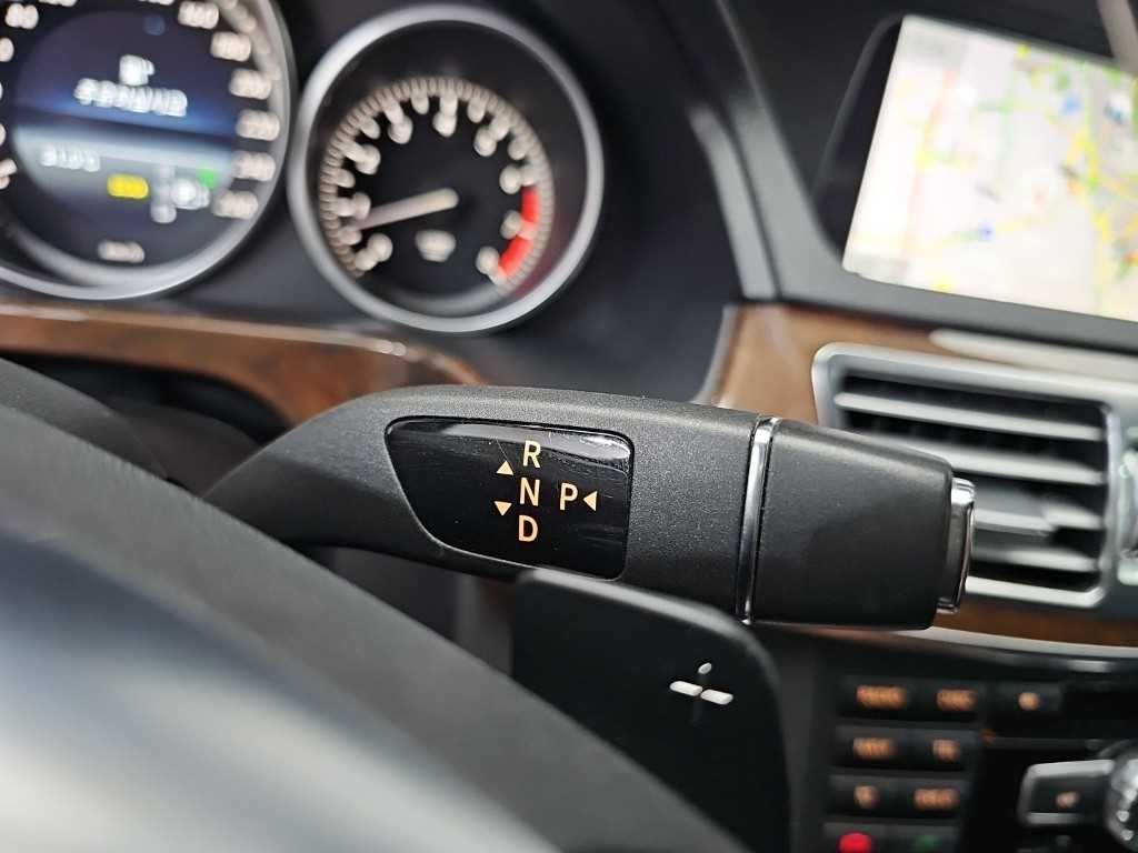 벤츠 E 클래스 E-클래스 W212 E300 아방가르드 이미지 8