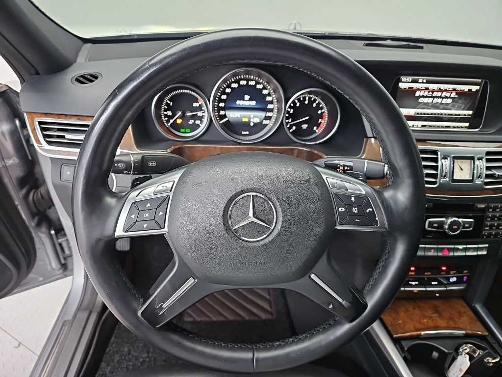 벤츠 E 클래스 E-클래스 W212 E300 아방가르드 이미지 9