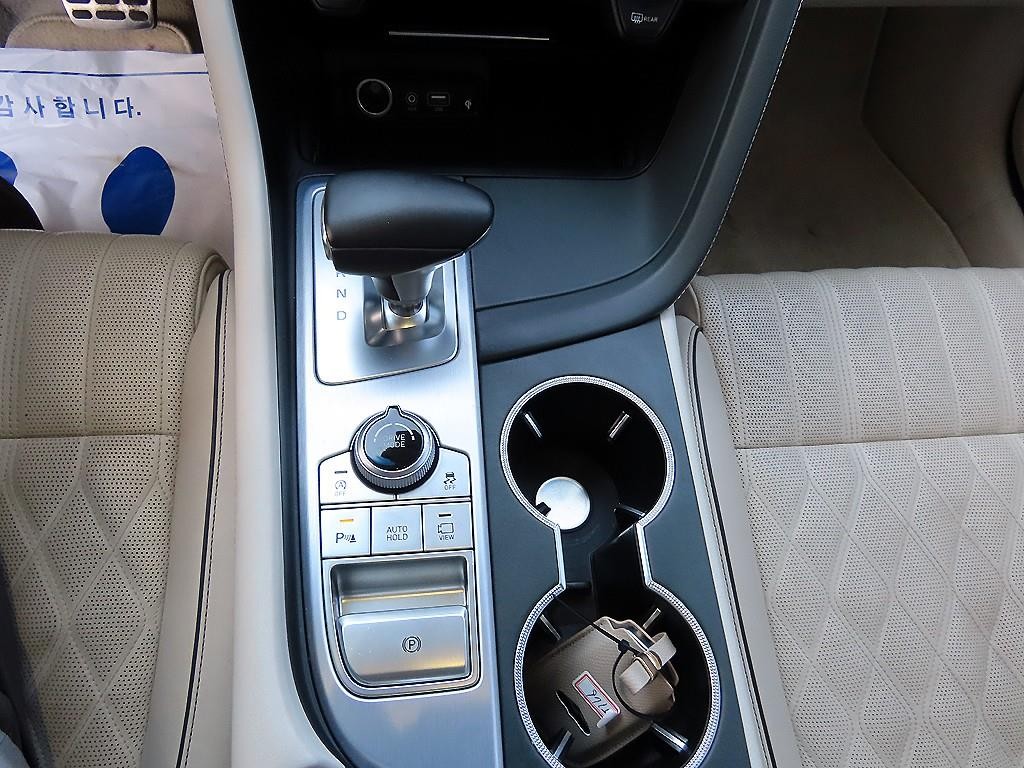 제네시스 G70 3.3T 스포츠 AWD 프레스티지 이미지 11