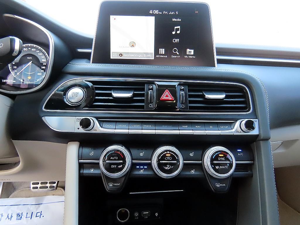 제네시스 G70 3.3T 스포츠 AWD 프레스티지 이미지 14