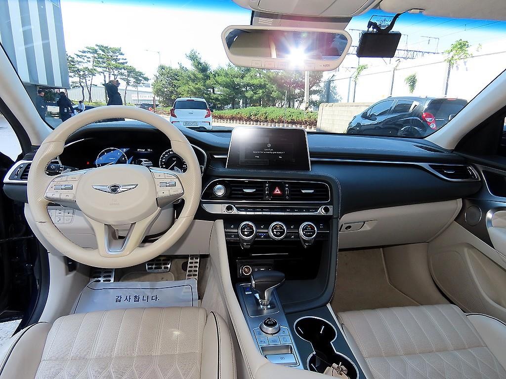 제네시스 G70 3.3T 스포츠 AWD 프레스티지 이미지 7