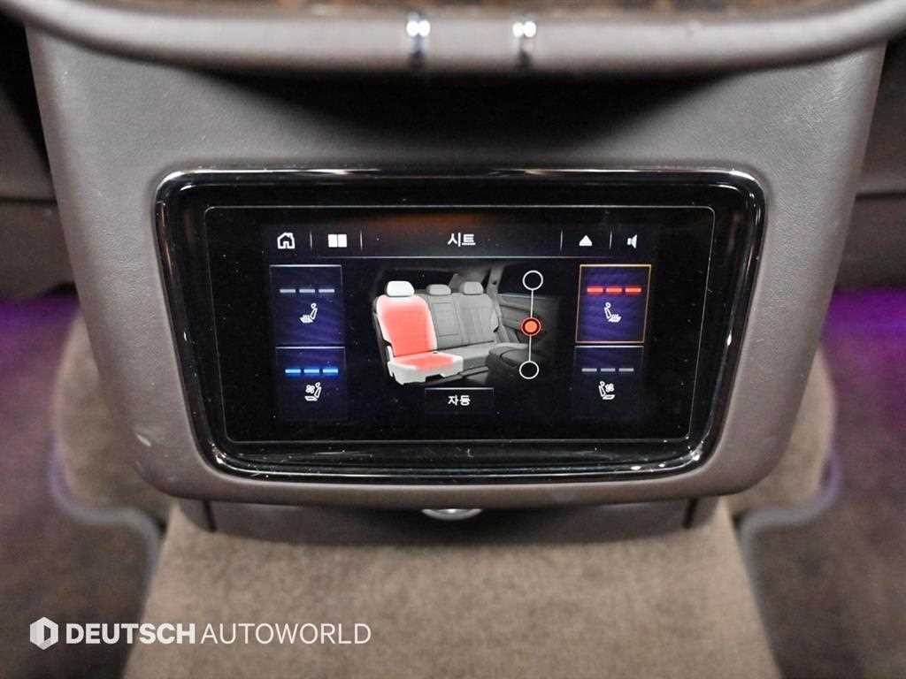 벤틀리 벤테이가 4.0 V8 이미지 16
