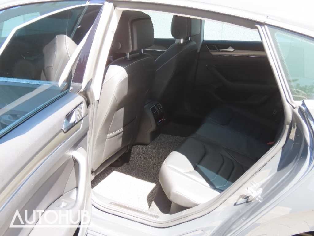 폭스바겐 아테온 2.0 TDI 엘레강스 프레스티지 이미지 15