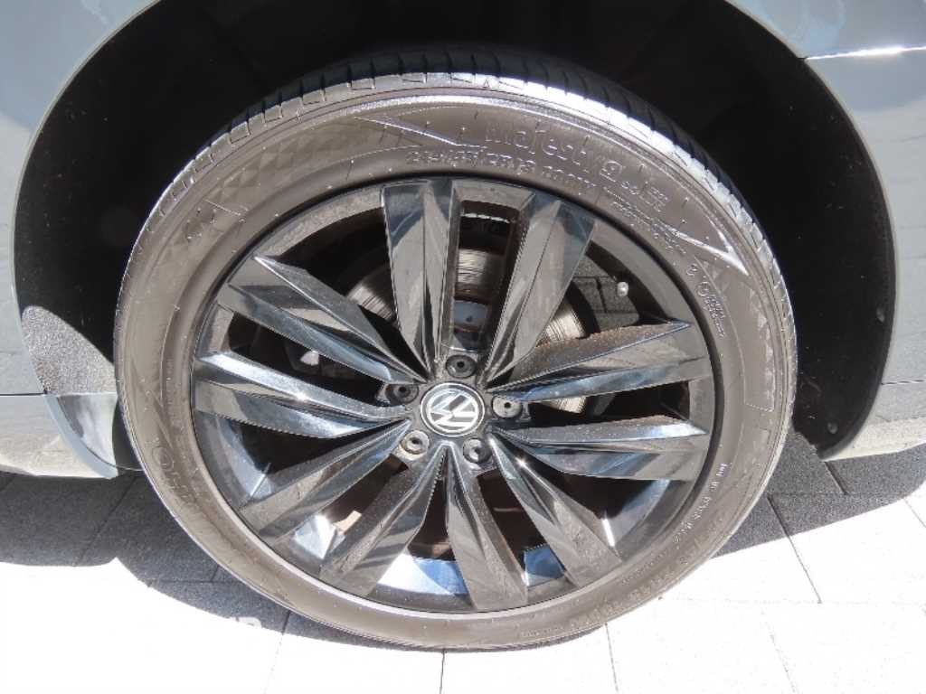 폭스바겐 아테온 2.0 TDI 엘레강스 프레스티지 이미지 18