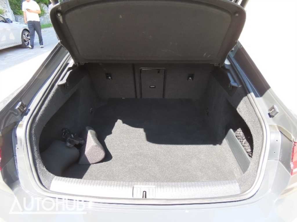 폭스바겐 아테온 2.0 TDI 엘레강스 프레스티지 이미지 19