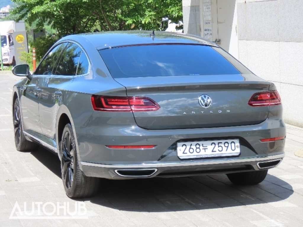 폭스바겐 아테온 2.0 TDI 엘레강스 프레스티지 이미지 4