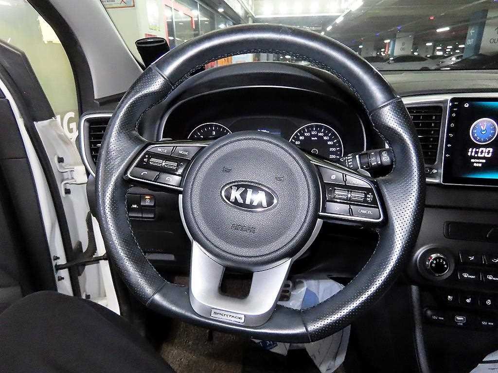 기아 스포티지 스포티지 더 볼드 1.6 디젤 2WD 프레스티지 이미지 9