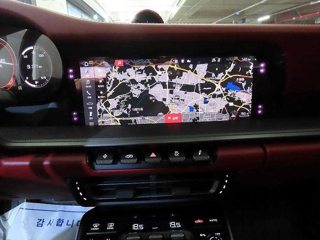 포르쉐 911 911(992) 카레라 카브리올레 이미지 16