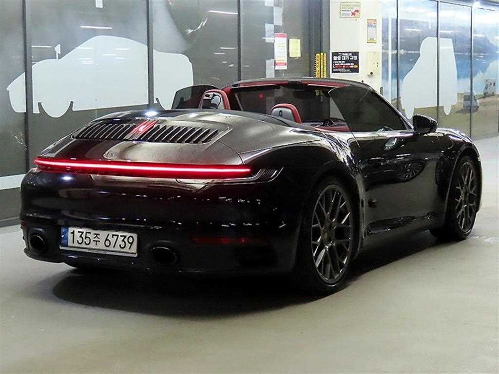 포르쉐 911 911(992) 카레라 카브리올레 이미지 9