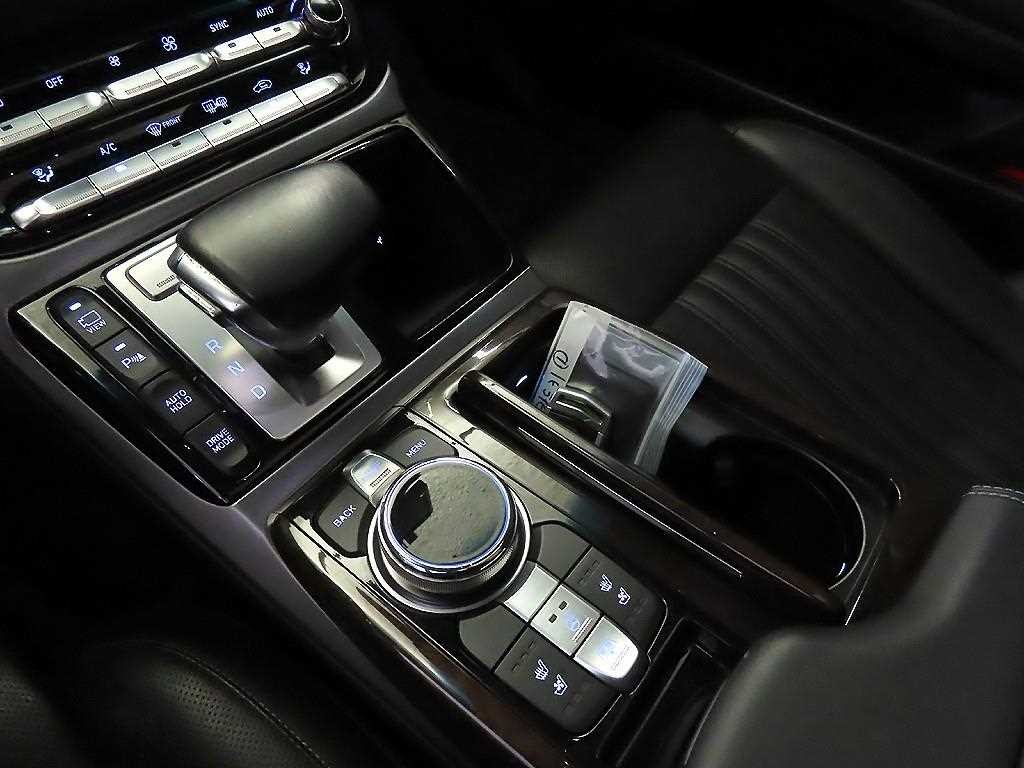 제네시스 EQ900 3.8 GDI AWD 프리미엄 럭셔리 이미지 12