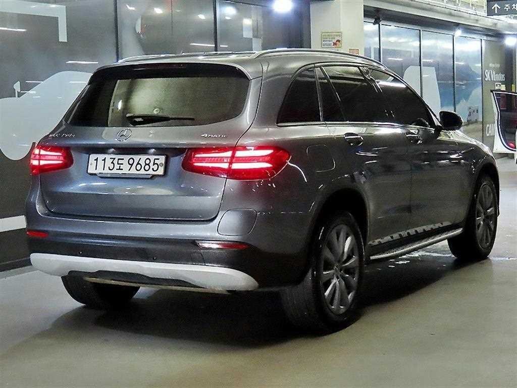 벤츠 GLC 클래스 GLC클래스 X253 GLC 350 e 4MATIC 이미지 4