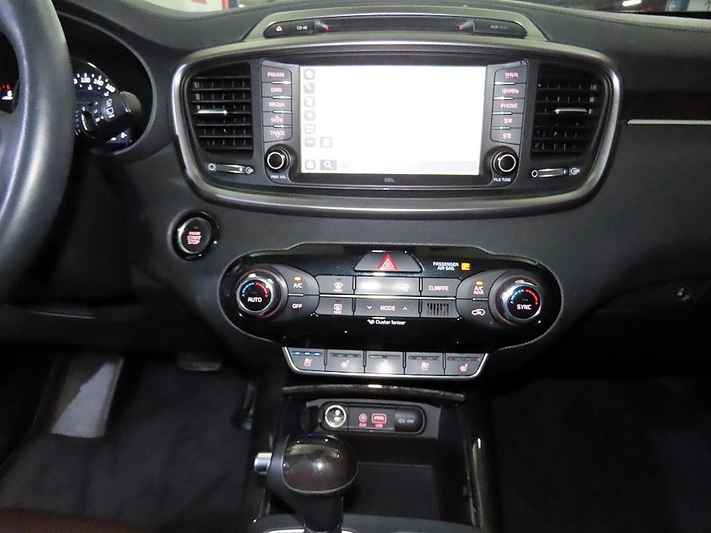 기아 쏘렌토 올 뉴 쏘렌토 디젤 4WD 2.2 노블레스 스페셜 이미지 11