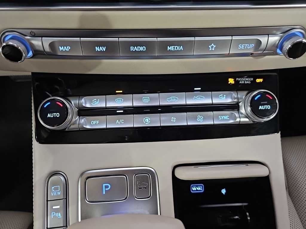 제네시스 G90 3.8 GDI 럭셔리 이미지 8