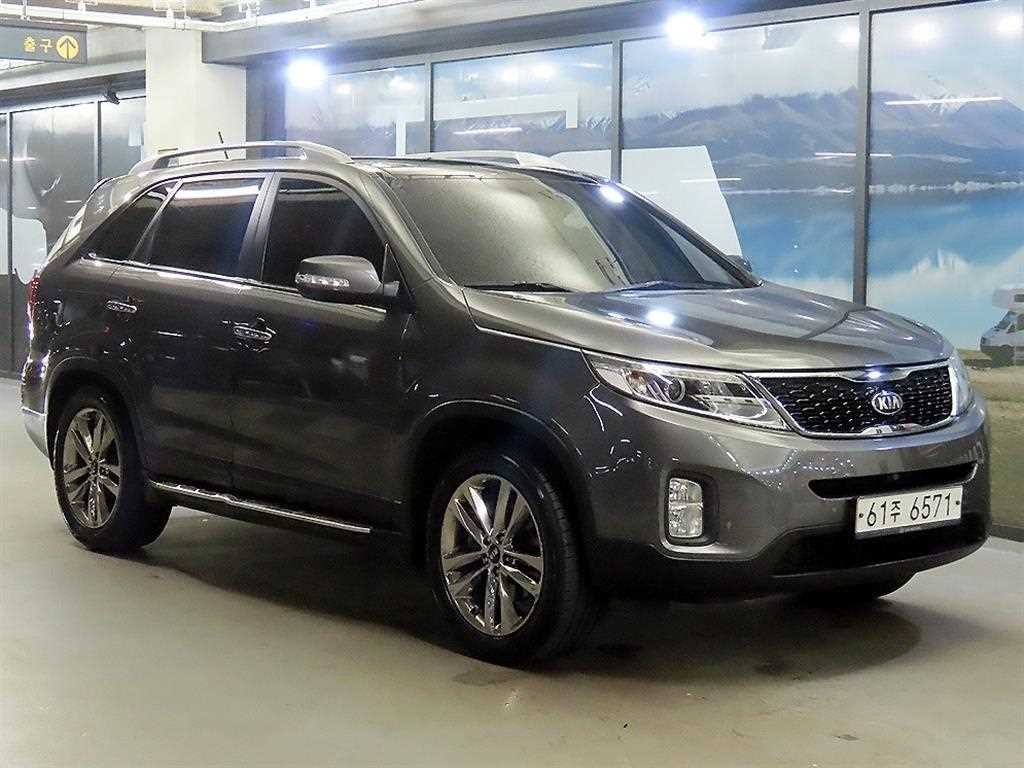 기아 쏘렌토 뉴 쏘렌토 R 2WD 2.0 노블레스 이미지 1