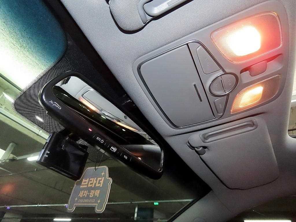 기아 쏘렌토 뉴 쏘렌토 R 2WD 2.0 노블레스 이미지 15