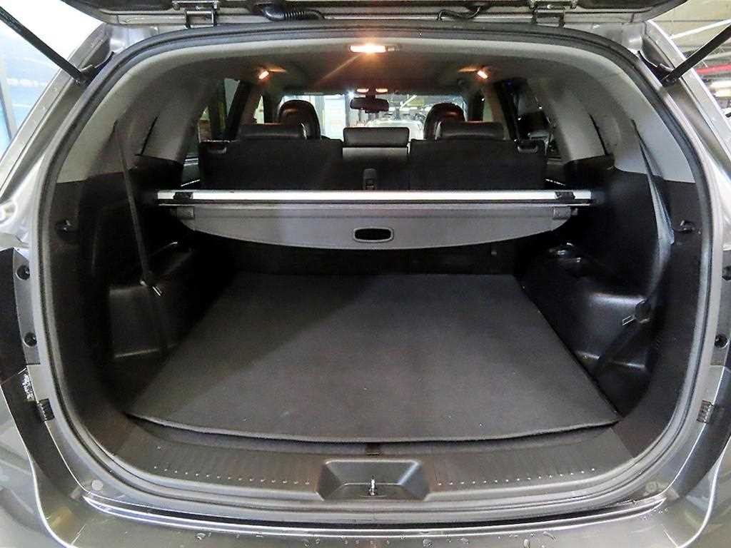 기아 쏘렌토 뉴 쏘렌토 R 2WD 2.0 노블레스 이미지 17