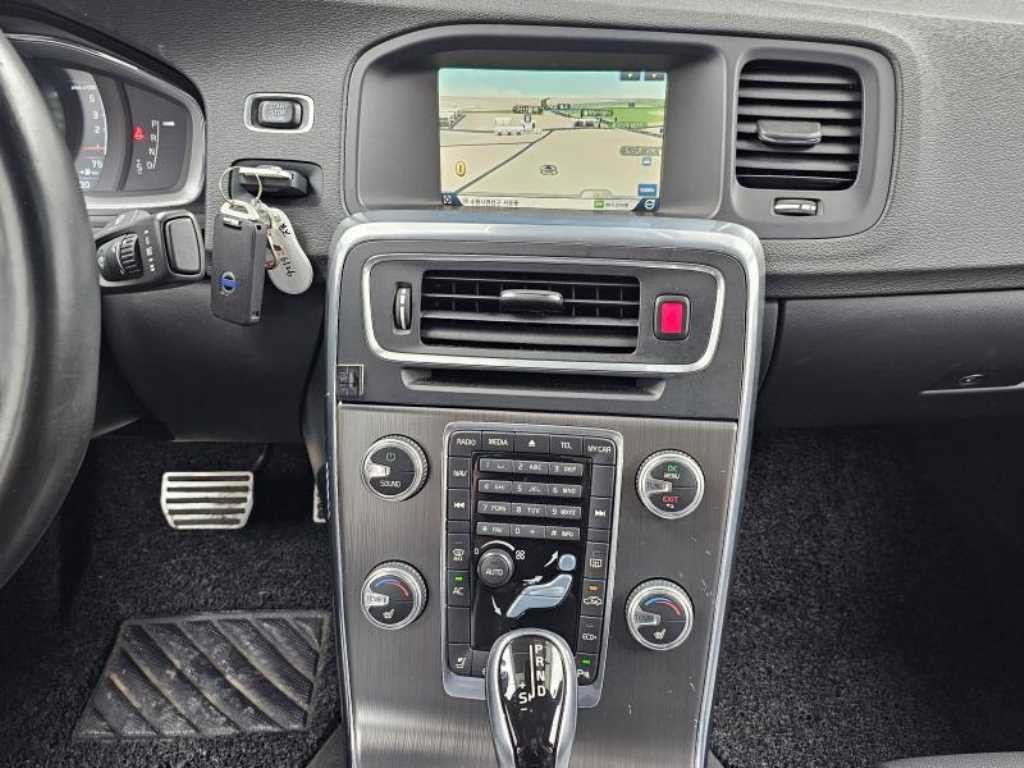 볼보 S60 뉴S60 D4 이미지 14