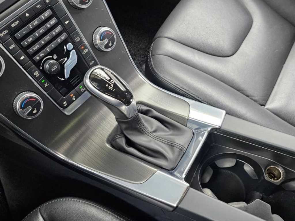 볼보 S60 뉴S60 D4 이미지 9