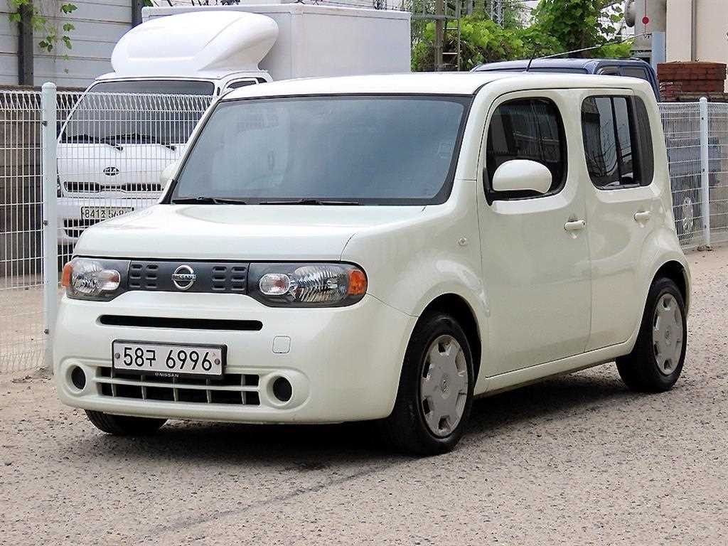 닛산 큐브 1.8 S 이미지 2