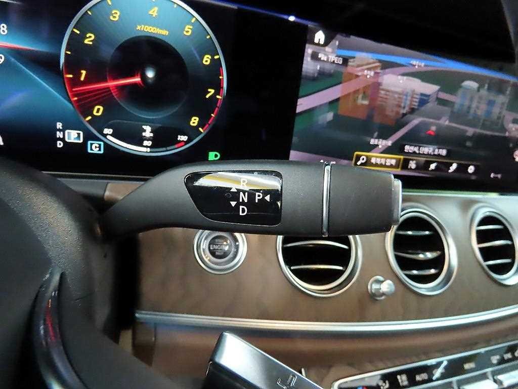 벤츠 E 클래스 E-클래스 W213 E250 아방가르드 이미지 10