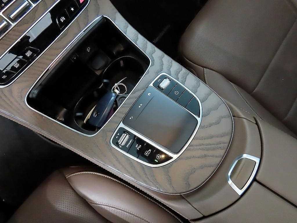 벤츠 E 클래스 E-클래스 W213 E250 아방가르드 이미지 13