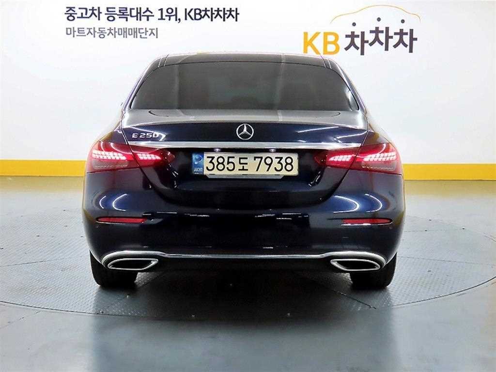 벤츠 E 클래스 E-클래스 W213 E250 아방가르드 이미지 4