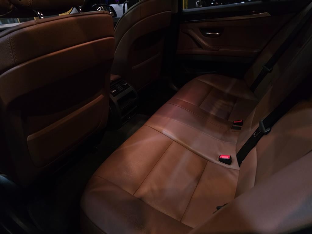 BMW 5시리즈 5시리즈 (F10) 525d xDrive 이미지 6