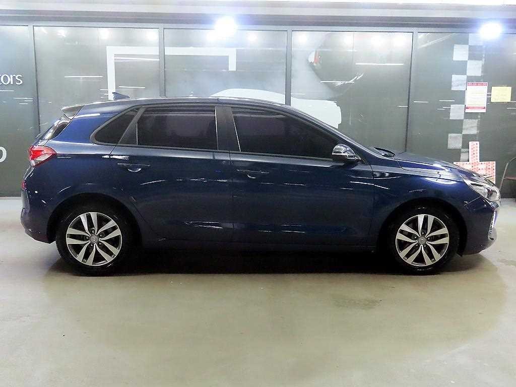 현대 i30 i30 (PD) 1.6 디젤 스마트 이미지 3