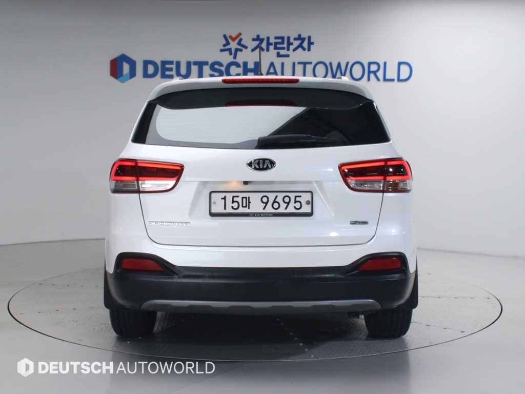 기아 쏘렌토 올 뉴 쏘렌토 디젤 2WD 2.0 프레스티지 이미지 4