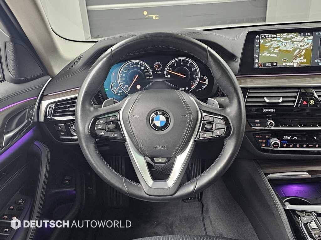 BMW 5시리즈 5시리즈 (G30) 530i xDrive 럭셔리 플러스 이미지 13