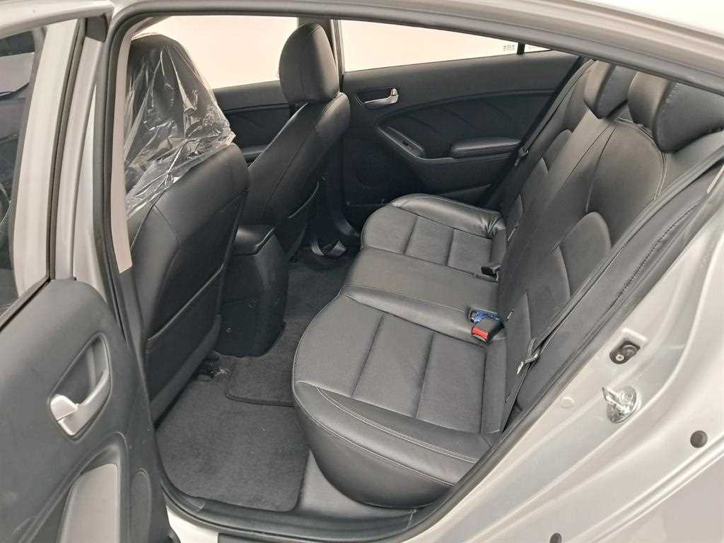 기아 K3 1.6 VGT 트렌디 이미지 12