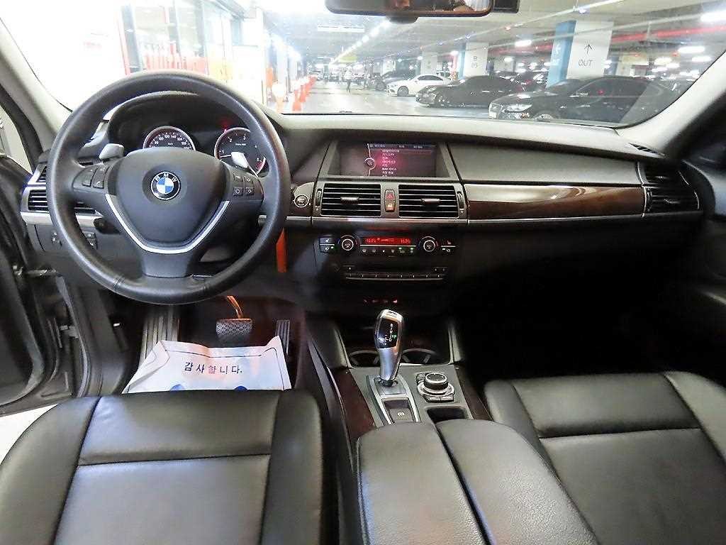 BMW X6 X6 (E71) 30 D 이미지 10