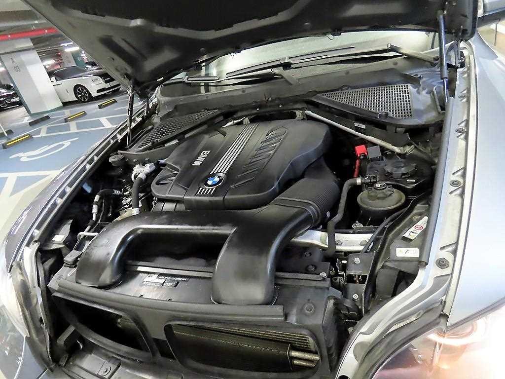 BMW X6 X6 (E71) 30 D 이미지 19