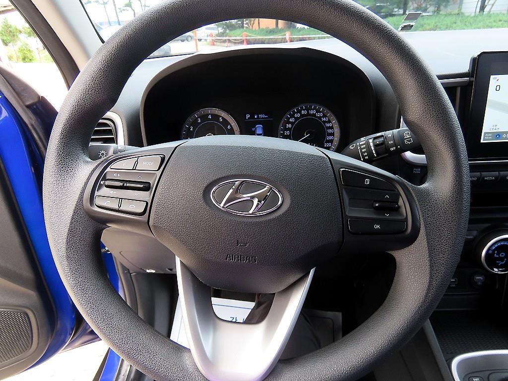 현대 베뉴 1.6 스마트 이미지 8