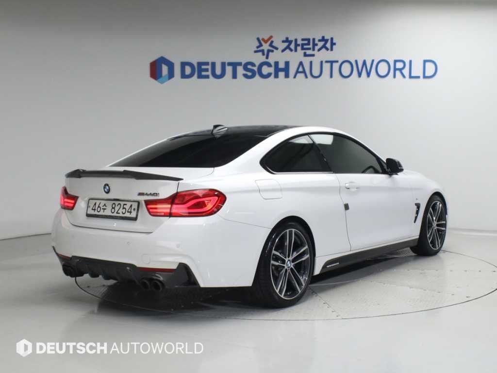 BMW 4시리즈 4시리즈 (F32) 430i 쿠페 M 스포츠 이미지 2