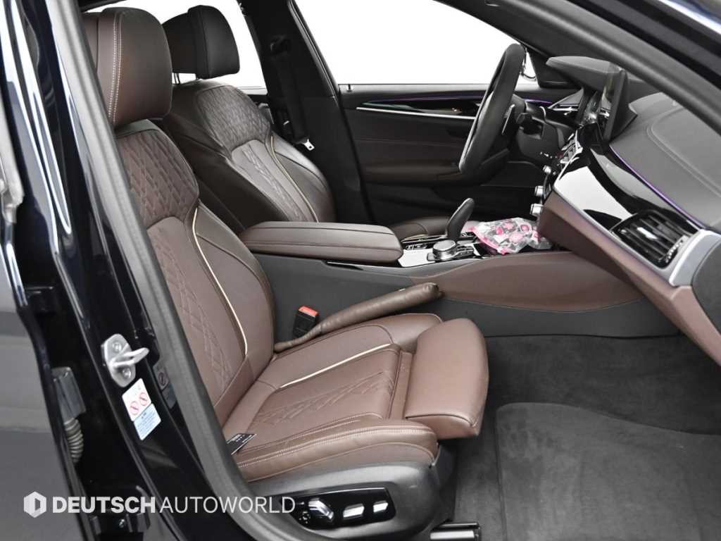 BMW 5시리즈 5시리즈 (G30) 530i xDrive M 스포츠 이미지 10