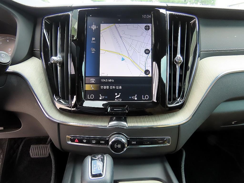 볼보 XC60 XC60(2세대) T6 AWD 인스크립션 이미지 12