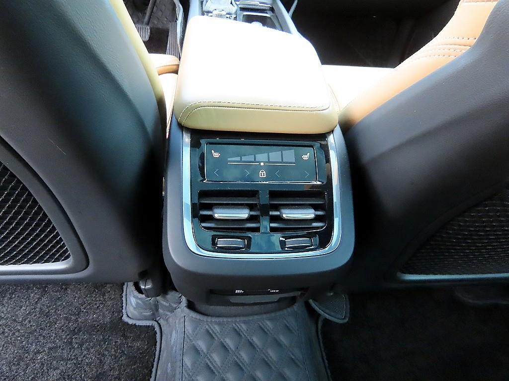 볼보 XC60 XC60(2세대) T6 AWD 인스크립션 이미지 14