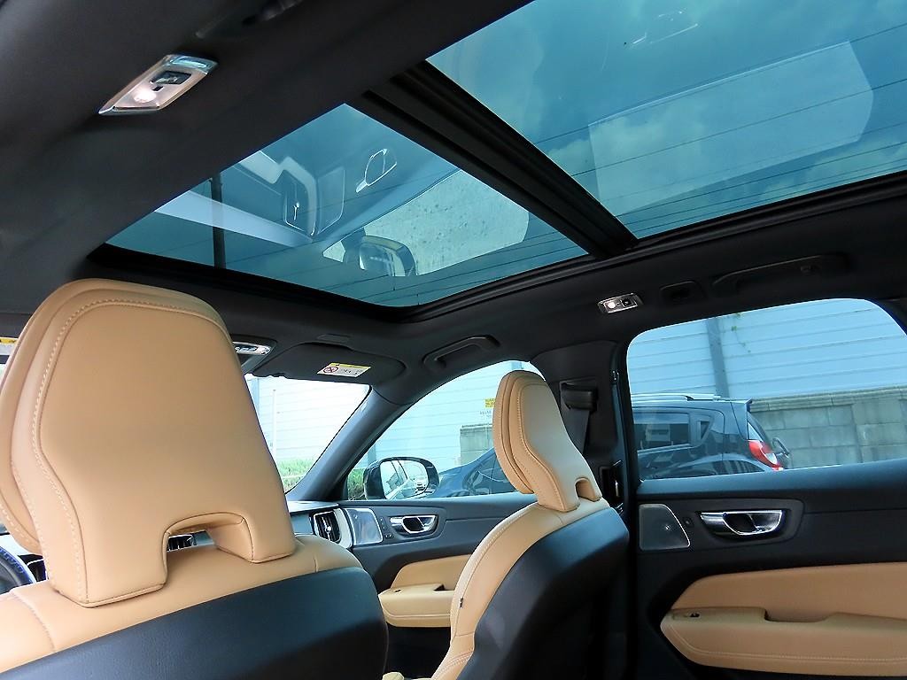 볼보 XC60 XC60(2세대) T6 AWD 인스크립션 이미지 15