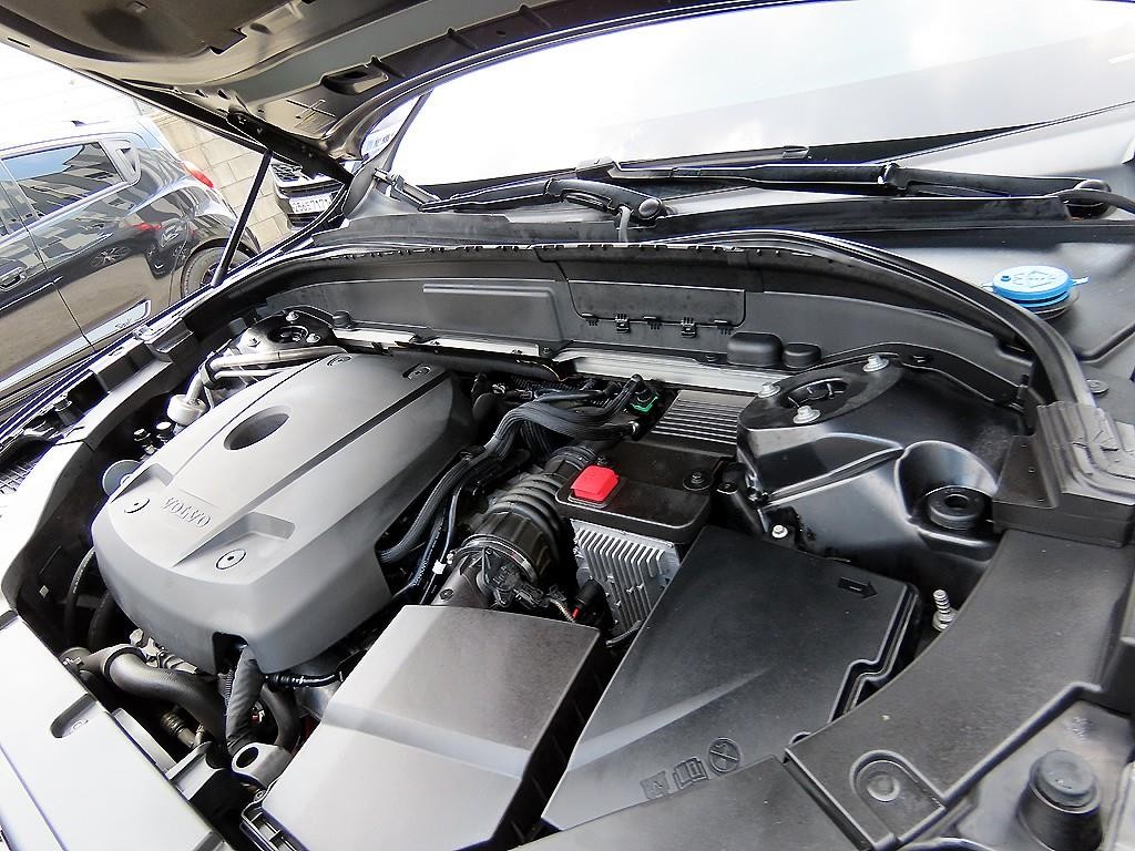 볼보 XC60 XC60(2세대) T6 AWD 인스크립션 이미지 19