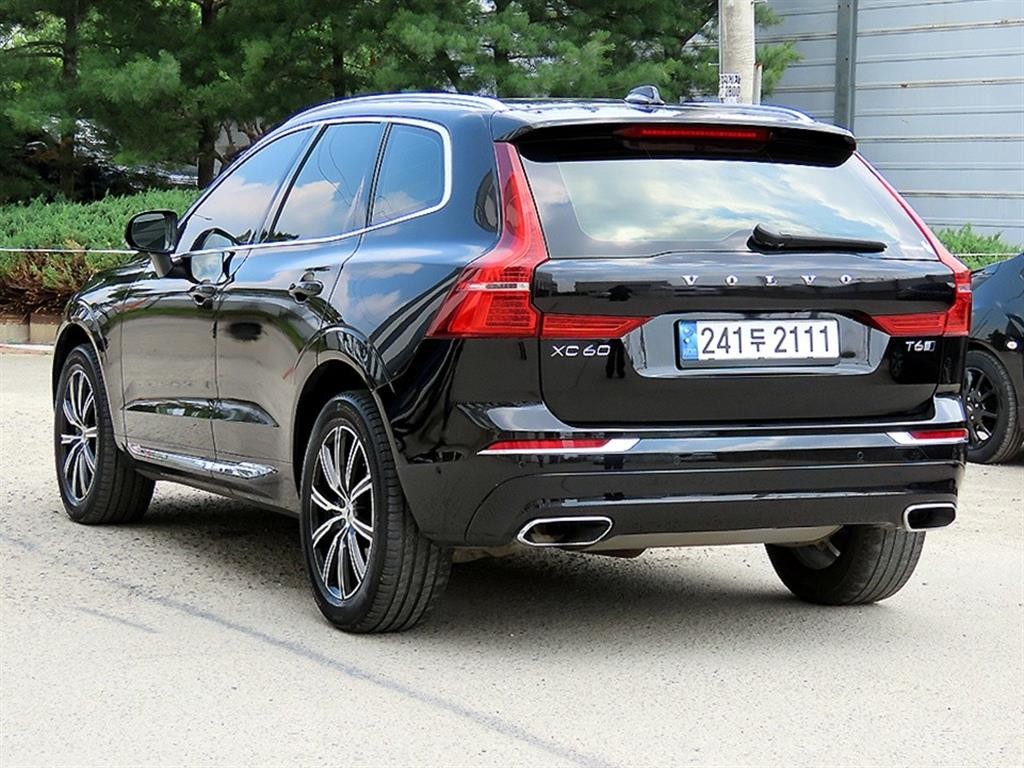 볼보 XC60 XC60(2세대) T6 AWD 인스크립션 이미지 3