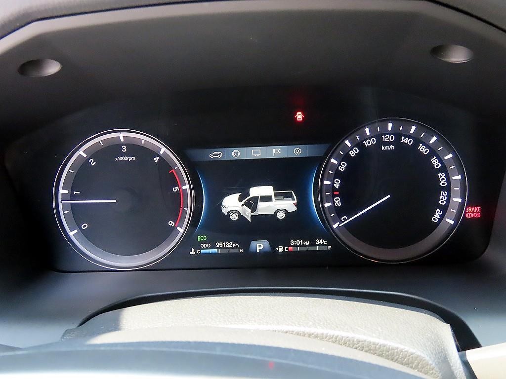 KG모빌리티(쌍용) 렉스턴 렉스턴 스포츠 칸 디젤 2.2 4WD 5링크 다이나믹 에디션 이미지 9