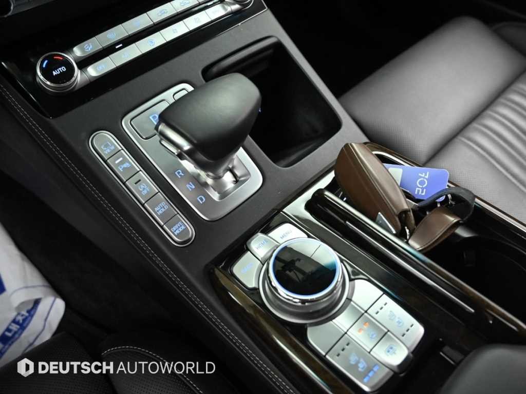 제네시스 G90 3.8 GDI AWD 럭셔리 이미지 9