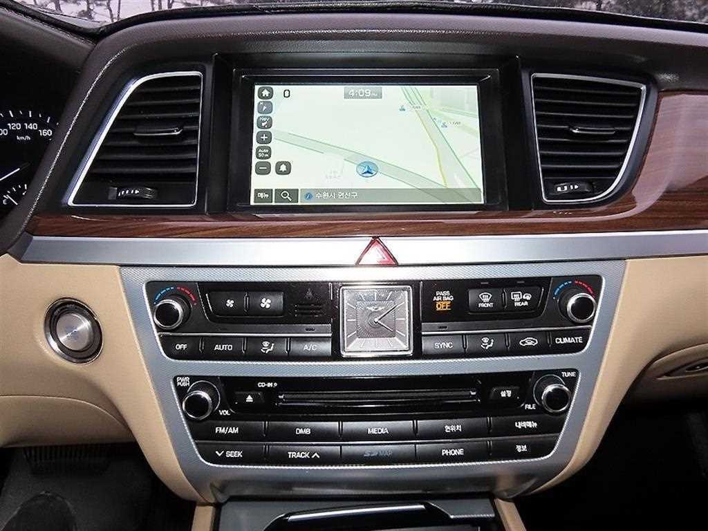제네시스 G80 3.3 GDI AWD 럭셔리 이미지 14