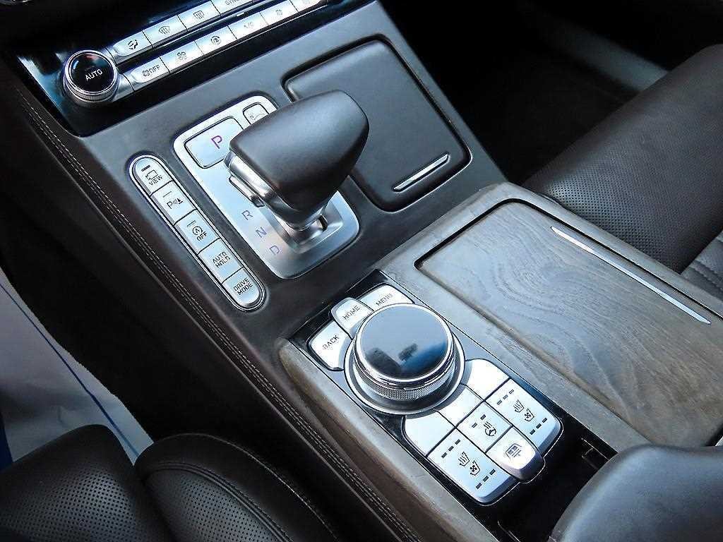 제네시스 G90 3.8 GDI AWD 프리미엄 럭셔리 이미지 11
