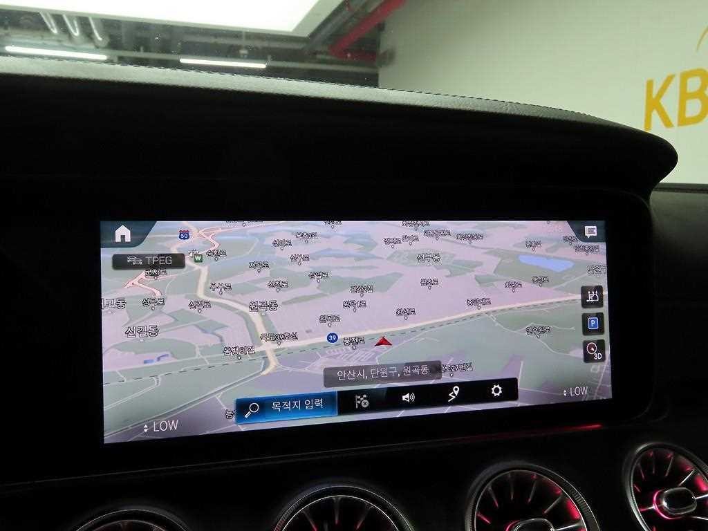 벤츠 CLS 클래스 CLS클래스 C257 CLS 300d 4MATIC 이미지 8