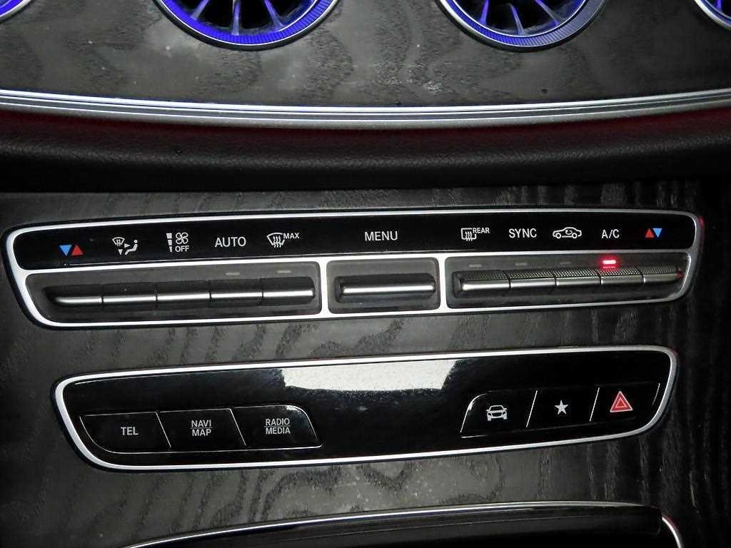벤츠 CLS 클래스 CLS클래스 C257 CLS 300d 4MATIC 이미지 9